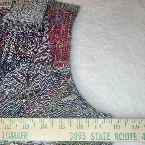 Chicos Vest Small Patchwork Embroidered Sashiko Eccentric Boho Friends 90s Art - Picture 14 of 16